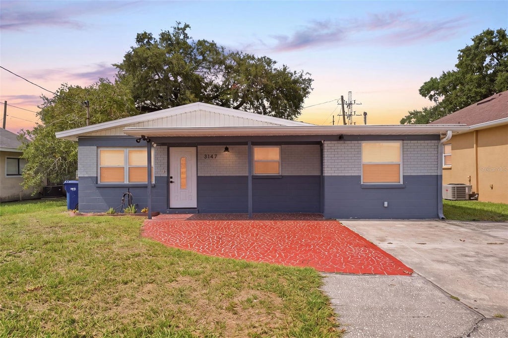 Photo of 3147 W Cordelia Street, Tampa, FL 33607 (MLS # TB8528446)