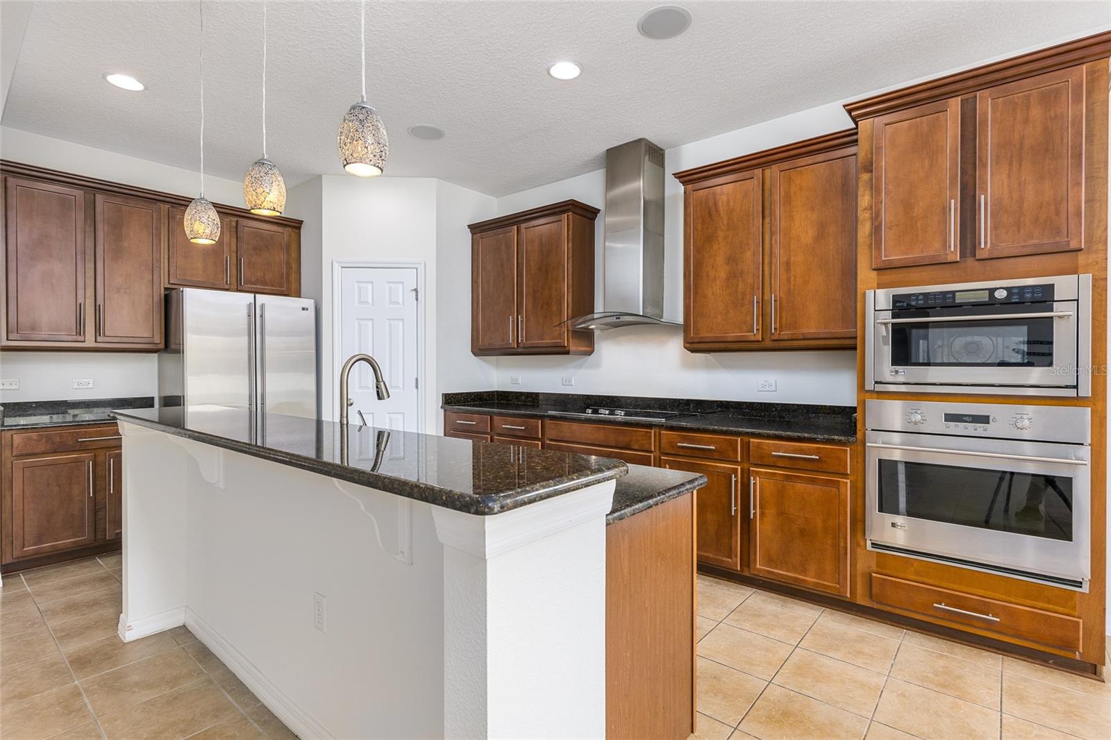 PRESERVE AT BLACK HAMMOCK REP - Residential Lease