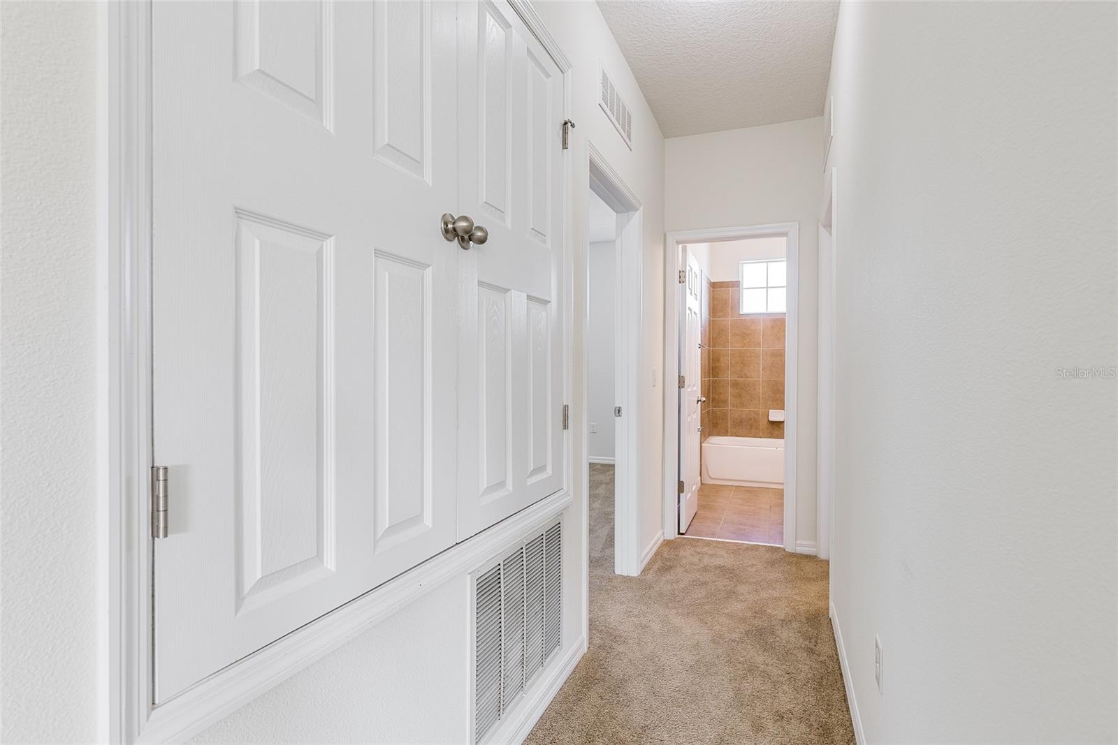 PRESERVE AT BLACK HAMMOCK REP - Residential Lease