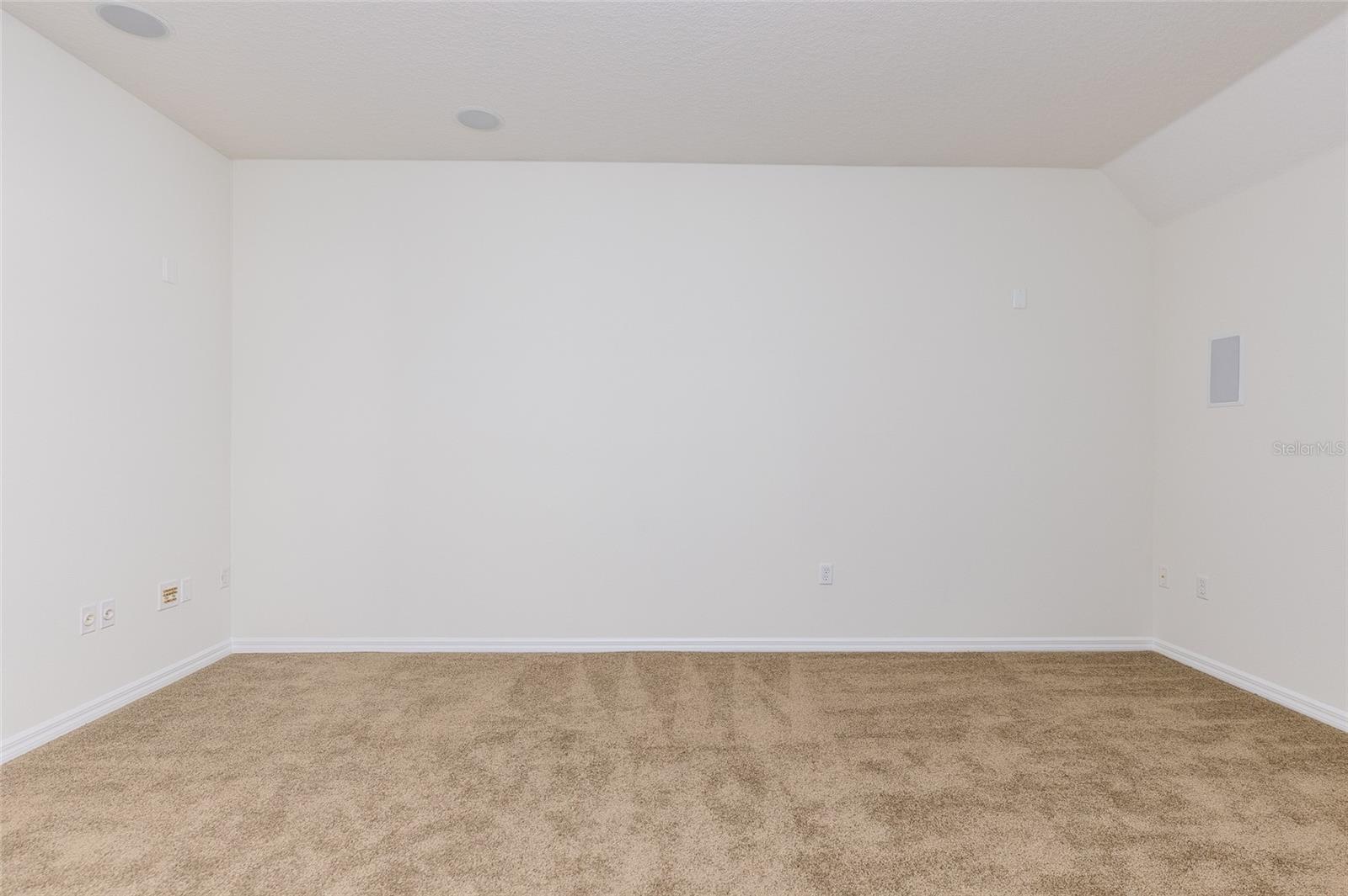 PRESERVE AT BLACK HAMMOCK REP - Residential Lease