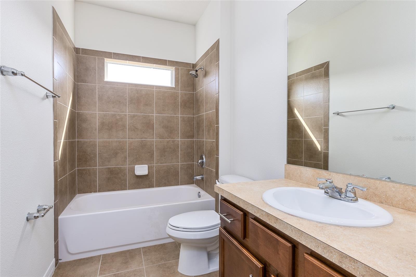 PRESERVE AT BLACK HAMMOCK REP - Residential Lease