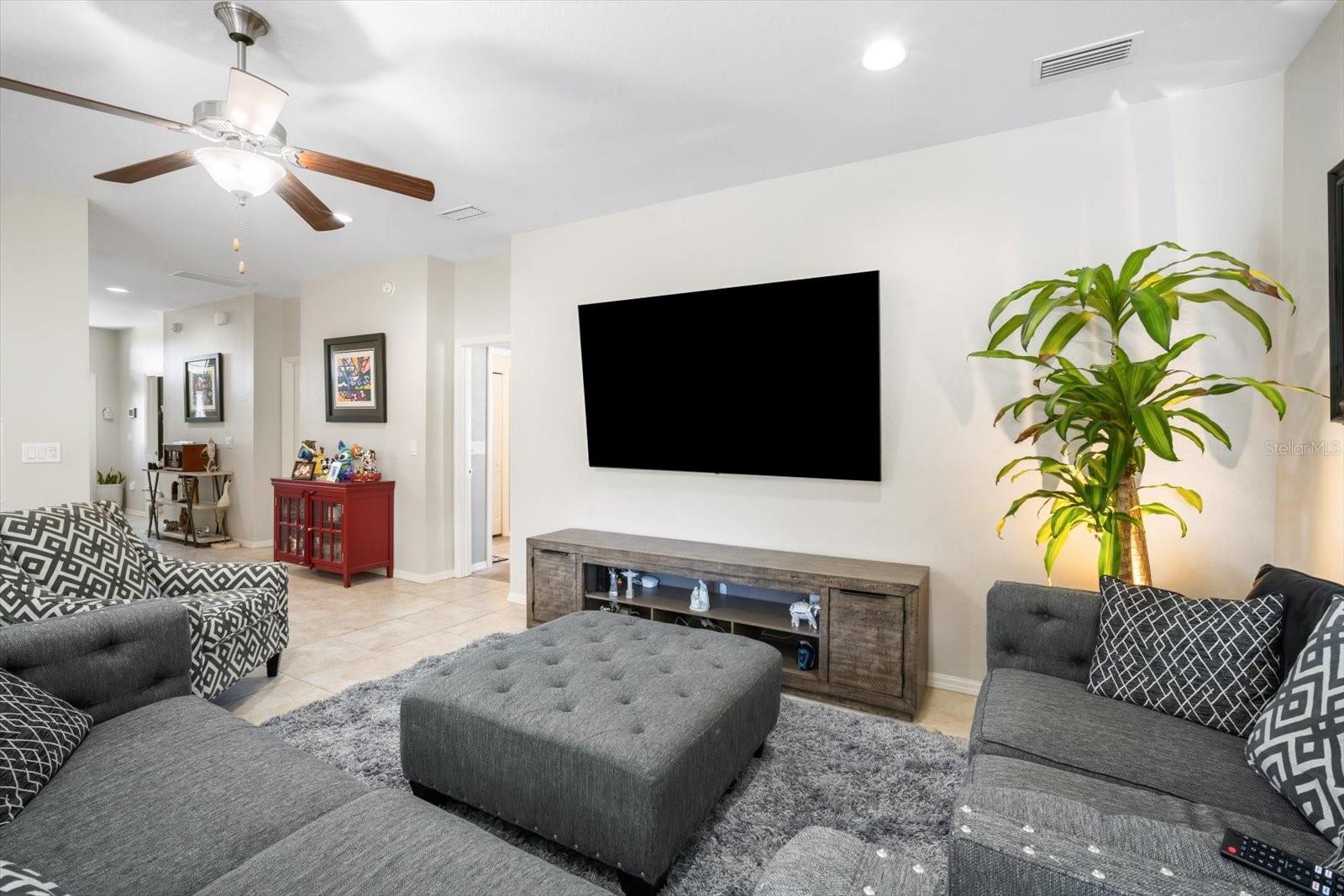 DONOVAN TRACE - Residential