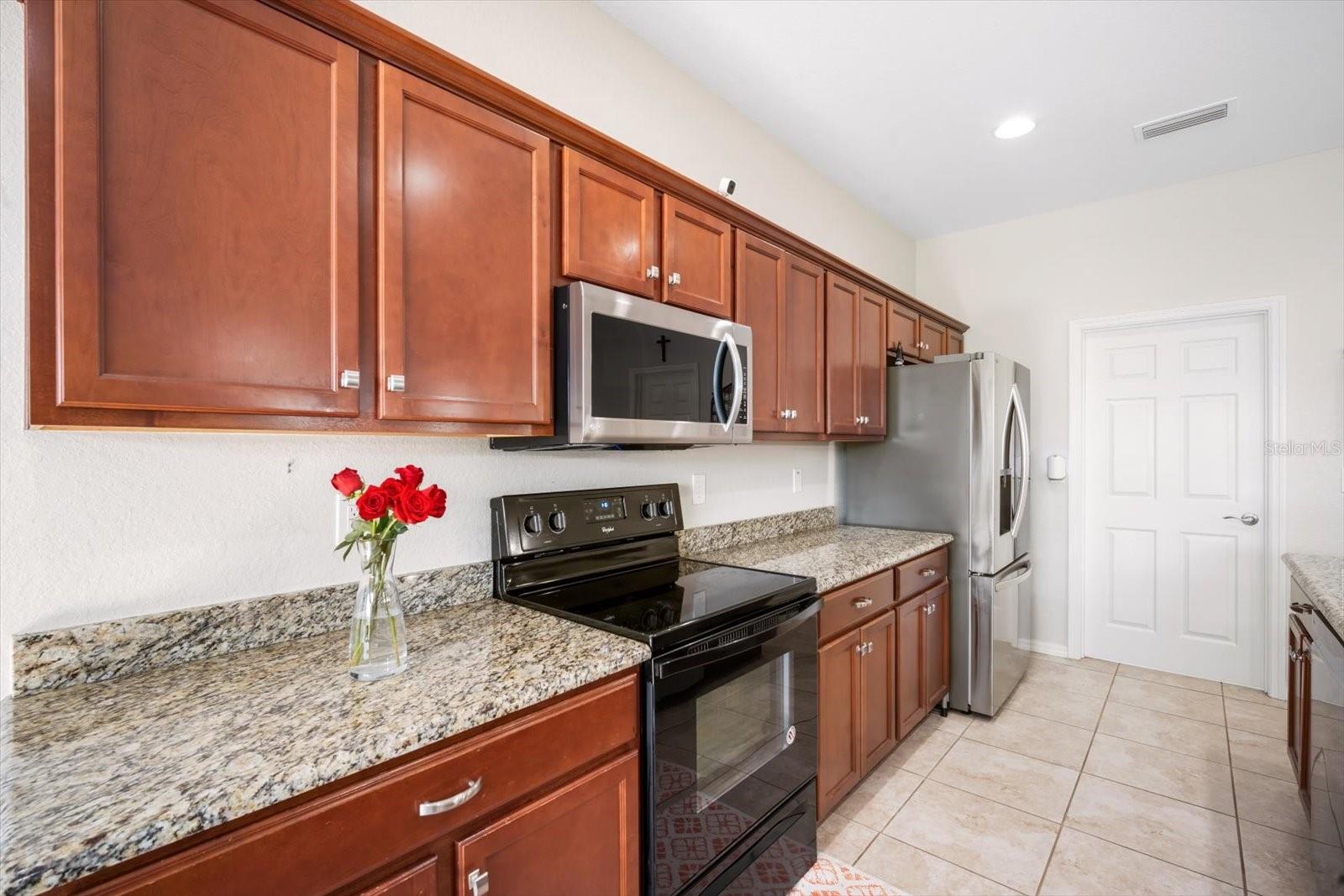 DONOVAN TRACE - Residential