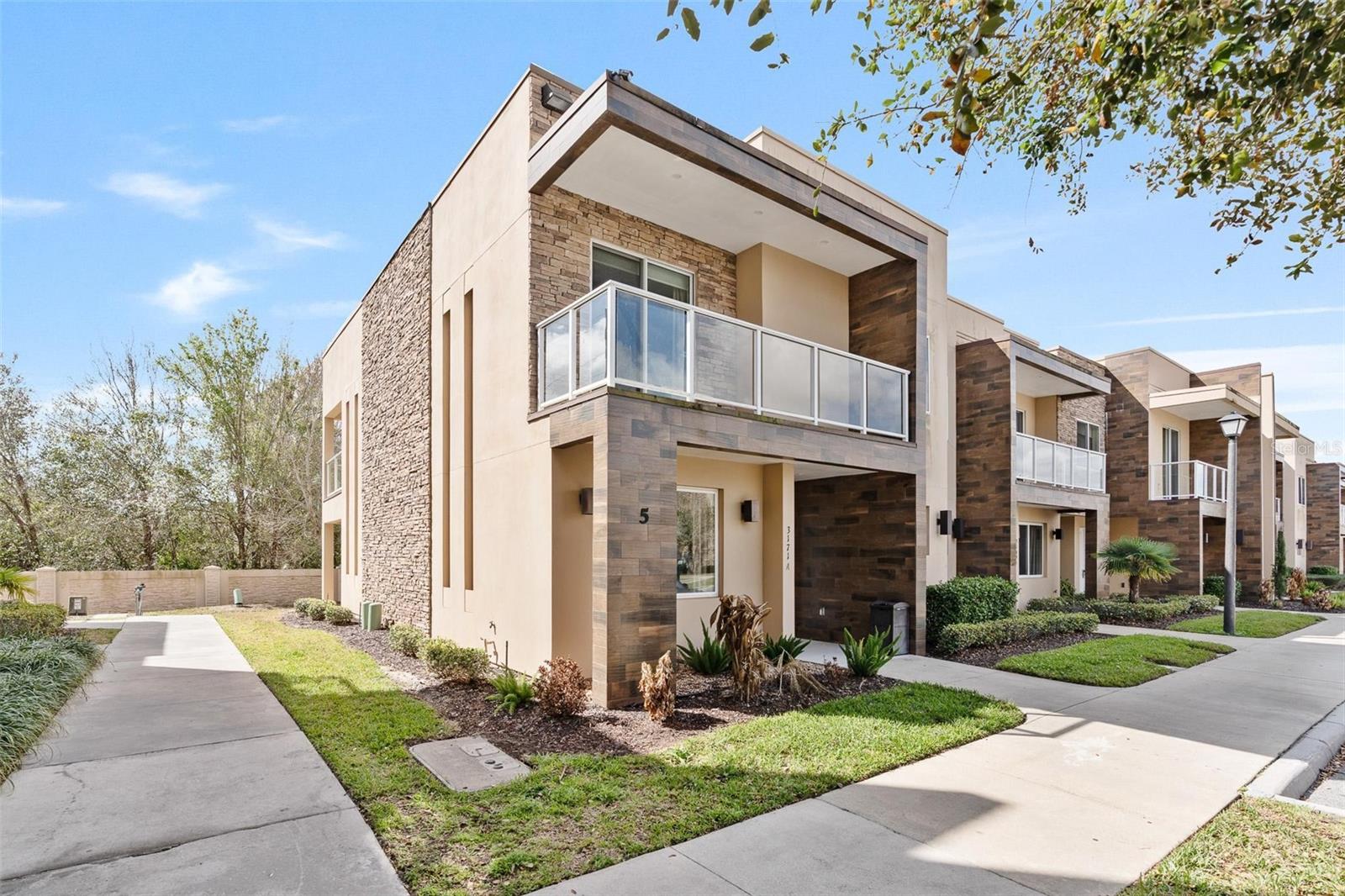 MAGIC VILLAGE - Residential