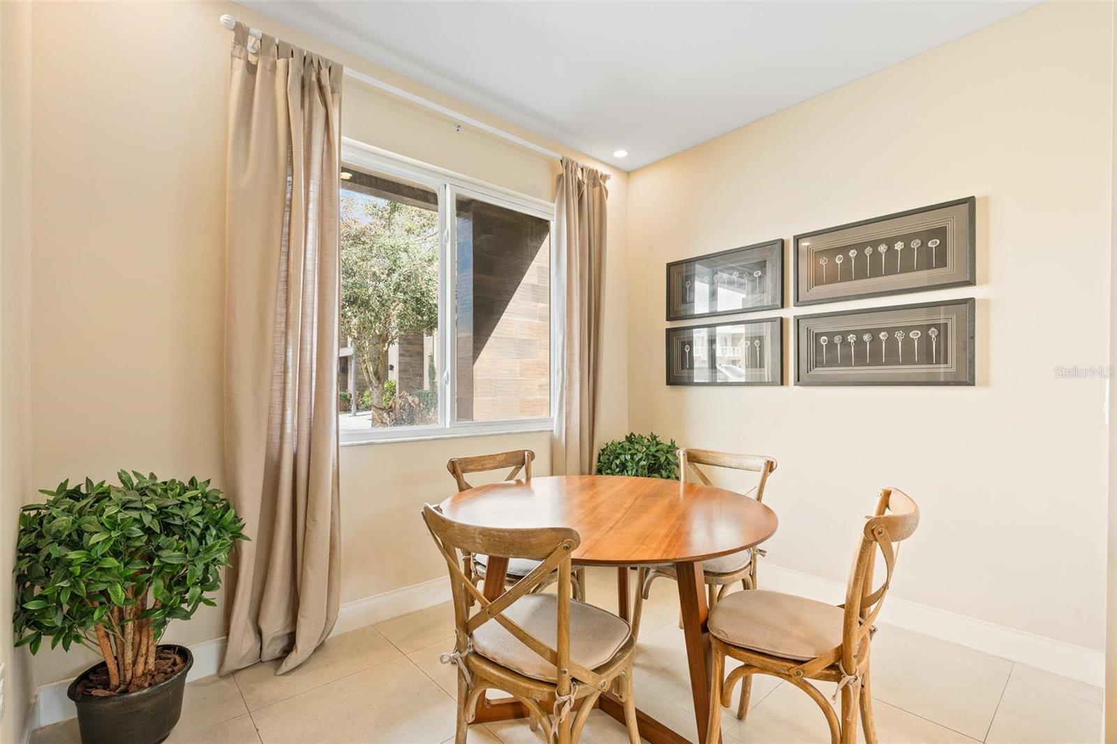 MAGIC VILLAGE - Residential