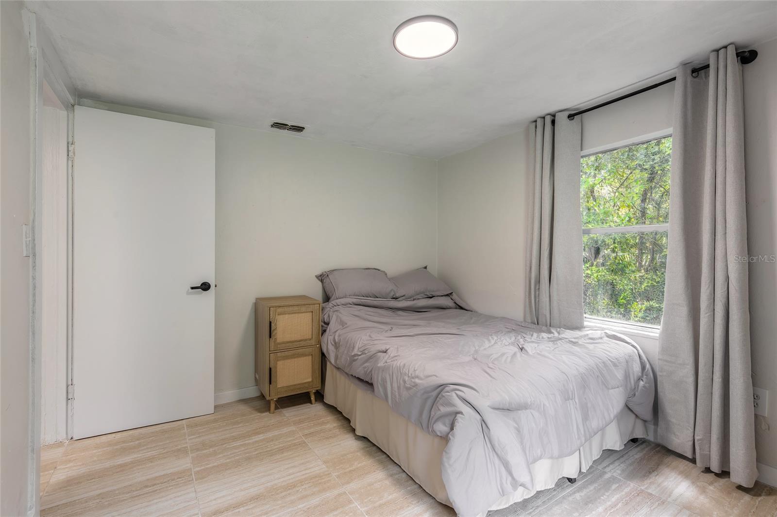 LOT C WHITCOMBS SUB - Residential