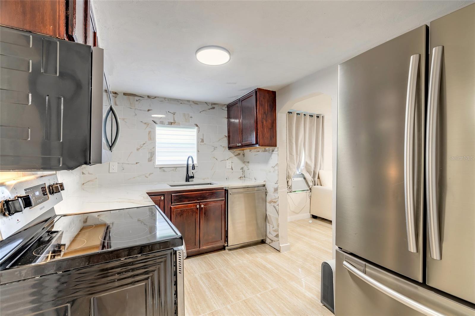 LOT C WHITCOMBS SUB - Residential