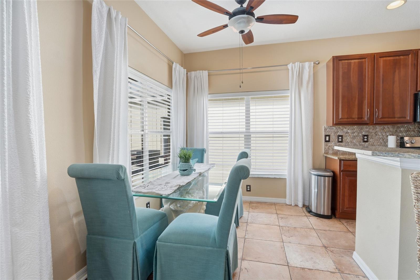 PLANTATION PALMS PH 06 - Residential