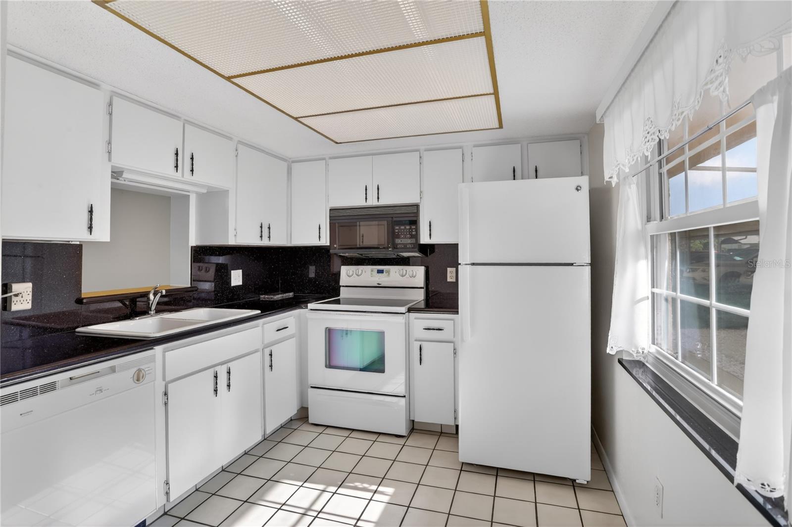 HEATHER RIDGE - Residential