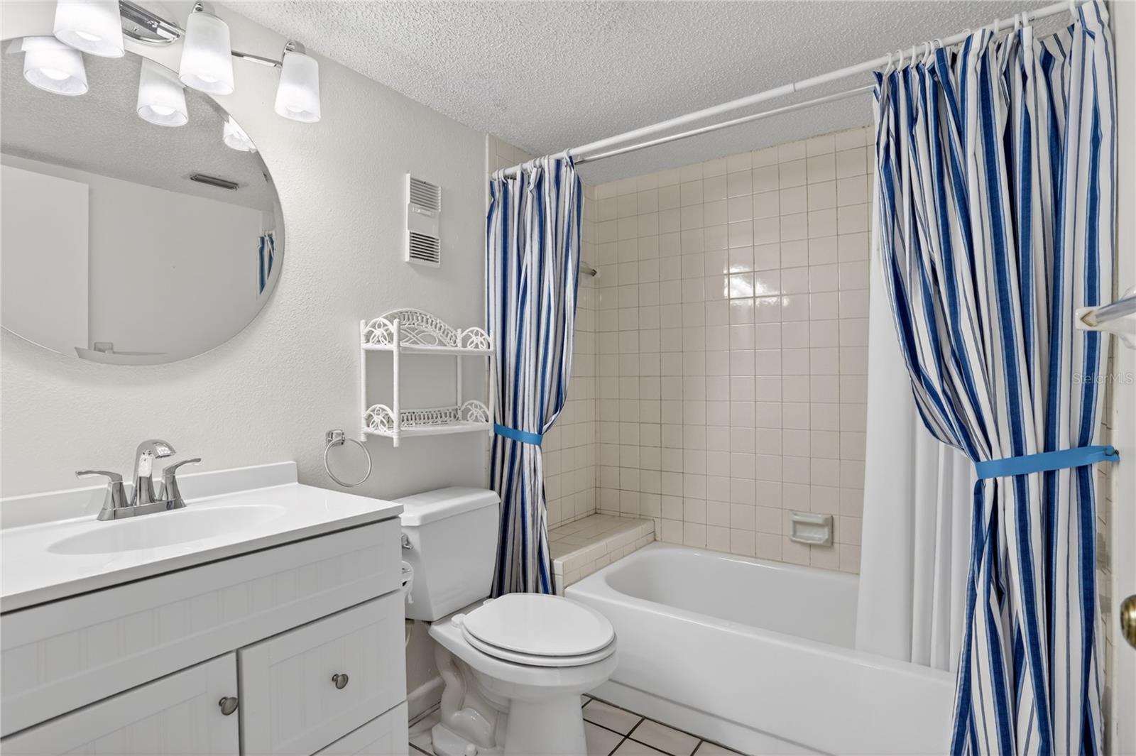 HEATHER RIDGE - Residential