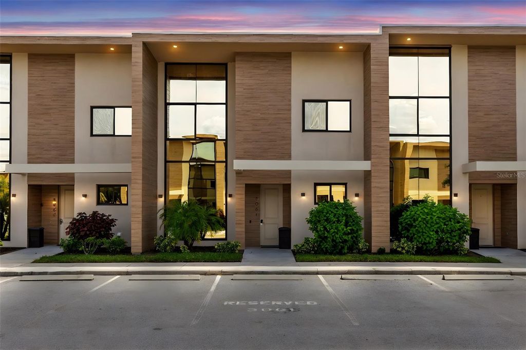 Photo of 3061 Rockefeller Way, Kissimmee, FL 34747 (MLS # O6346926)