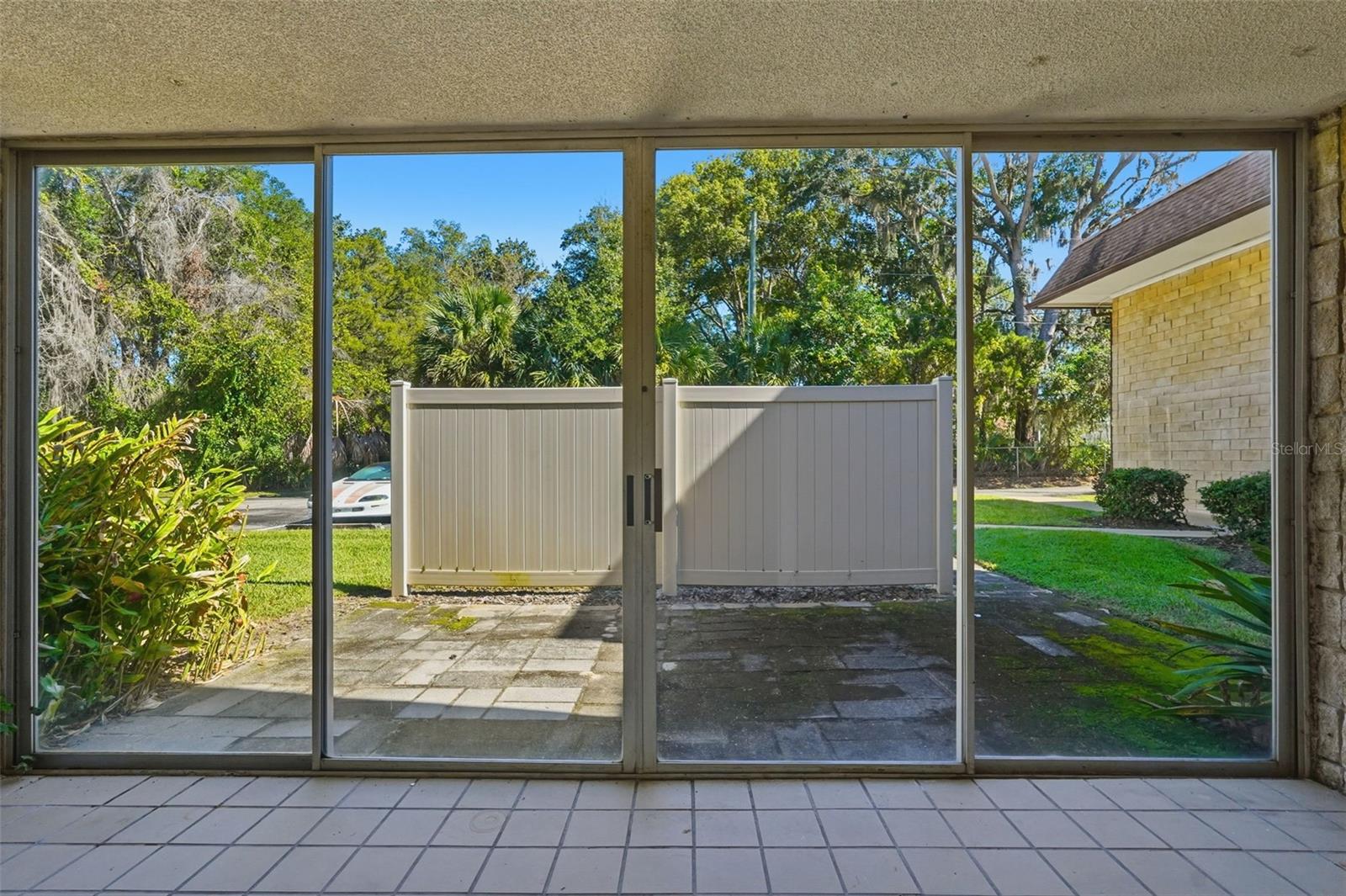 03 KINGS CONDO - Residential