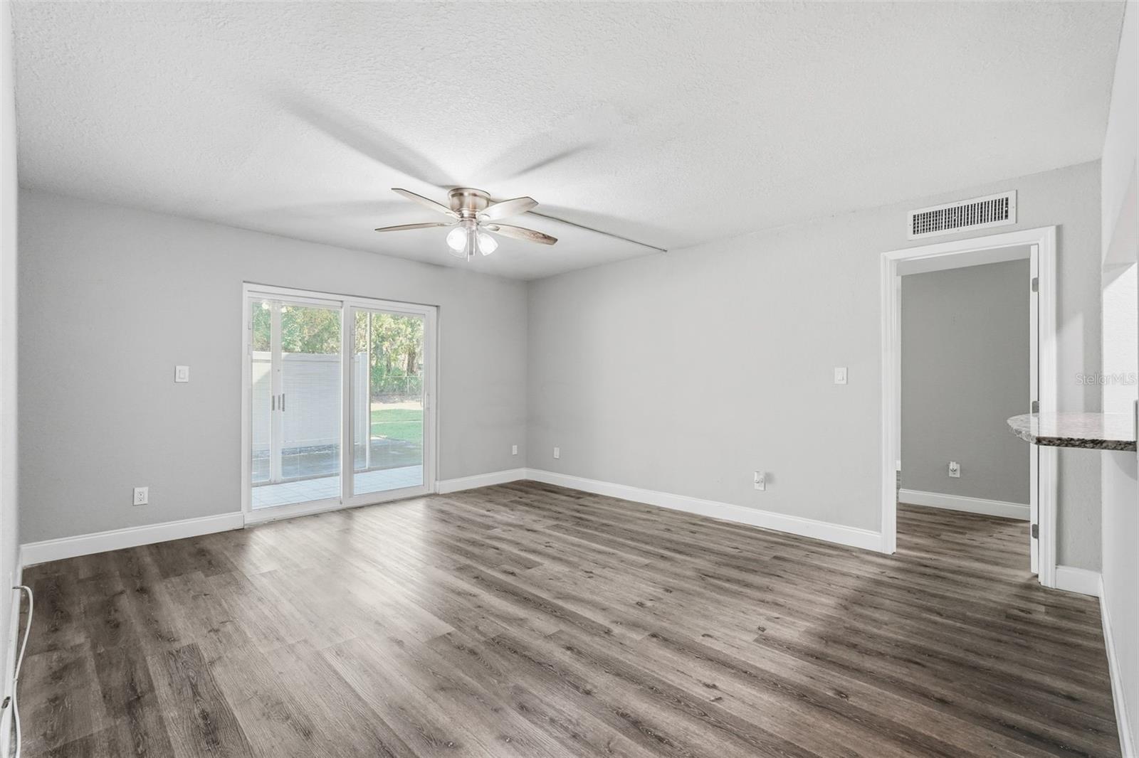 03 KINGS CONDO - Residential