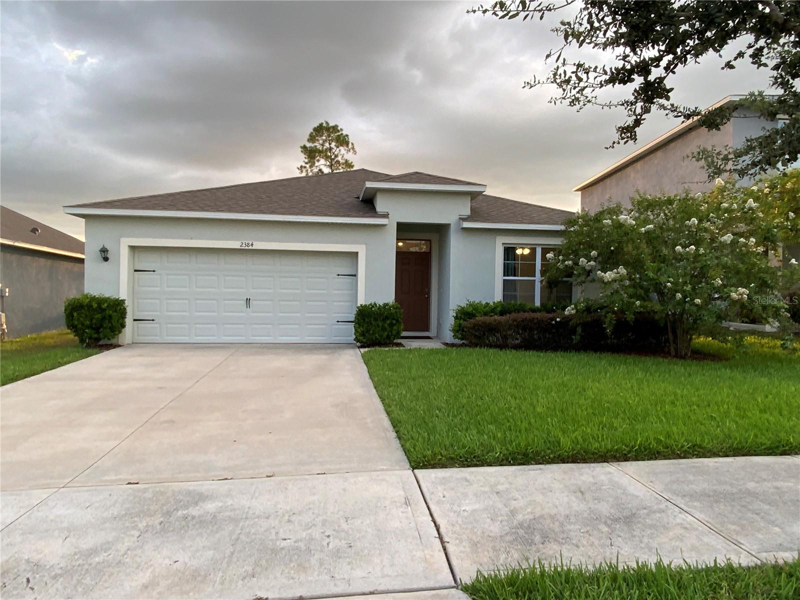 Charming 4-Bedroom Home Near Disney with Scenic Views and Spacious Backyard
Welcome to this beautifully maintained 4-bedroom, 2-bathroom single-family home featuring an open-concept layout that seamlessly connects the living room, dining area, and kitchen — perfect for modern living and entertaining.
Located just minutes from Disney attractions and nestled in a desirable zip code with excellent schools, this home sits in a quiet, well-kept community offering fantastic amenities: a swimming pool, basketball court, playground, and walking trails with scenic views of two serene lakes.
Enjoy breathtaking sunsets right from your backyard, which offers ample space to design your dream outdoor area — whether it’s a private pool, garden, or entertainment zone.
Don’t miss the opportunity to own this gem in a peaceful, family-friendly neighborhood close to everything Orlando has to offer.