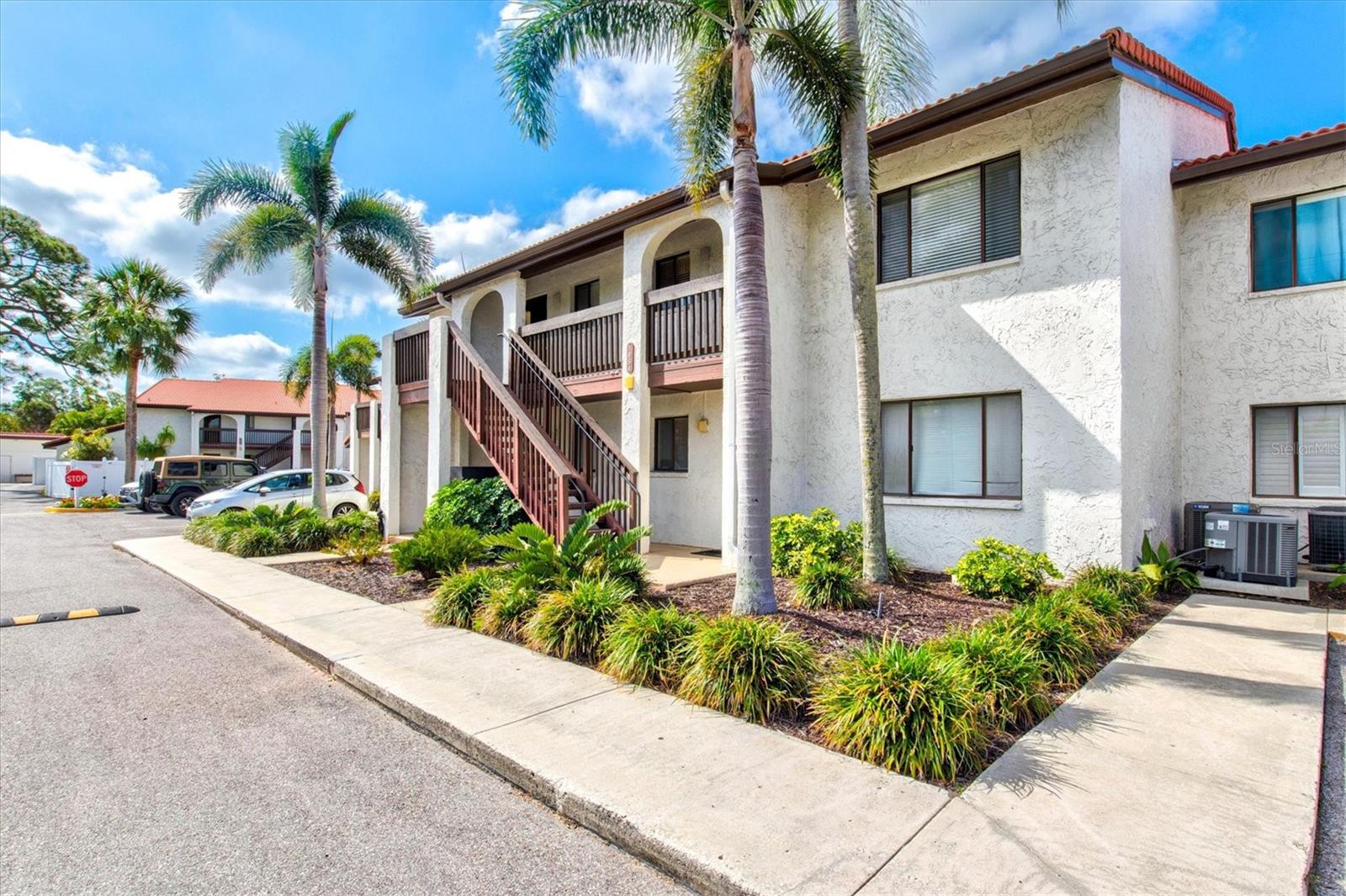 1654 STICKNEY POINT ROAD 54-201