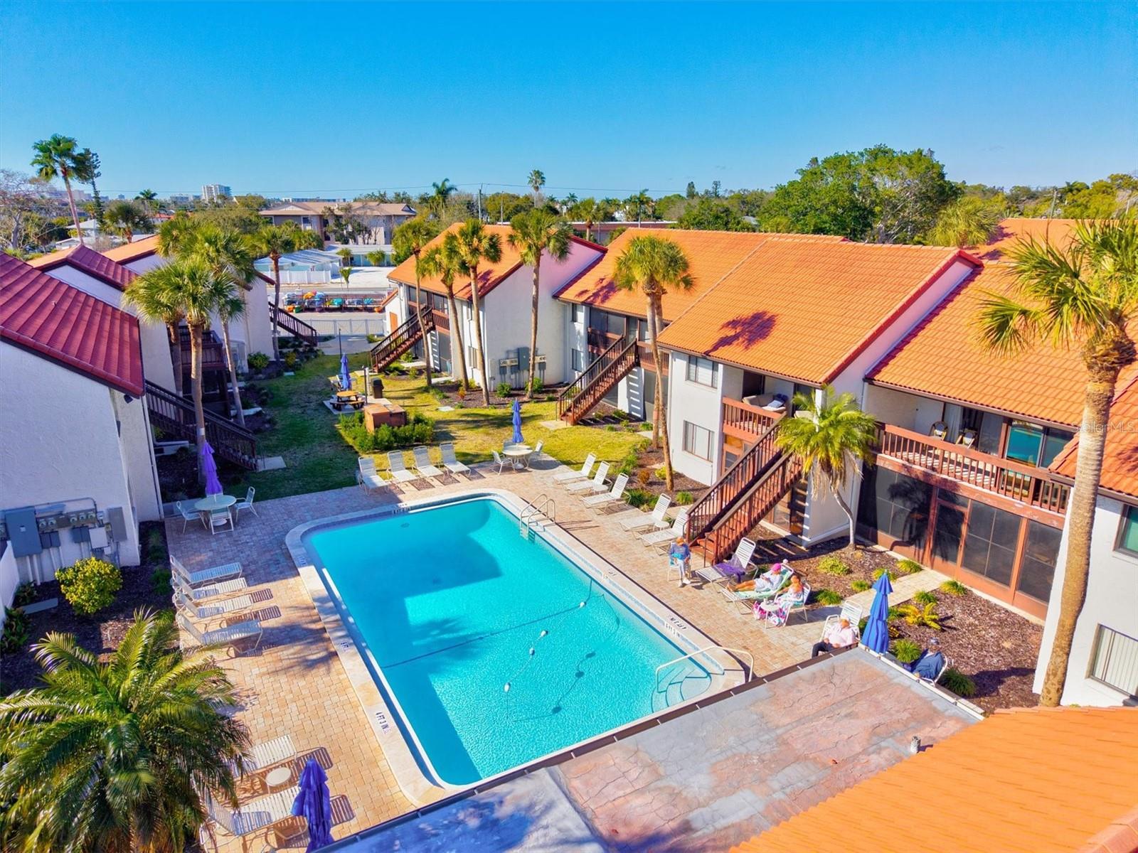 CASTEL DEL MARE - Residential