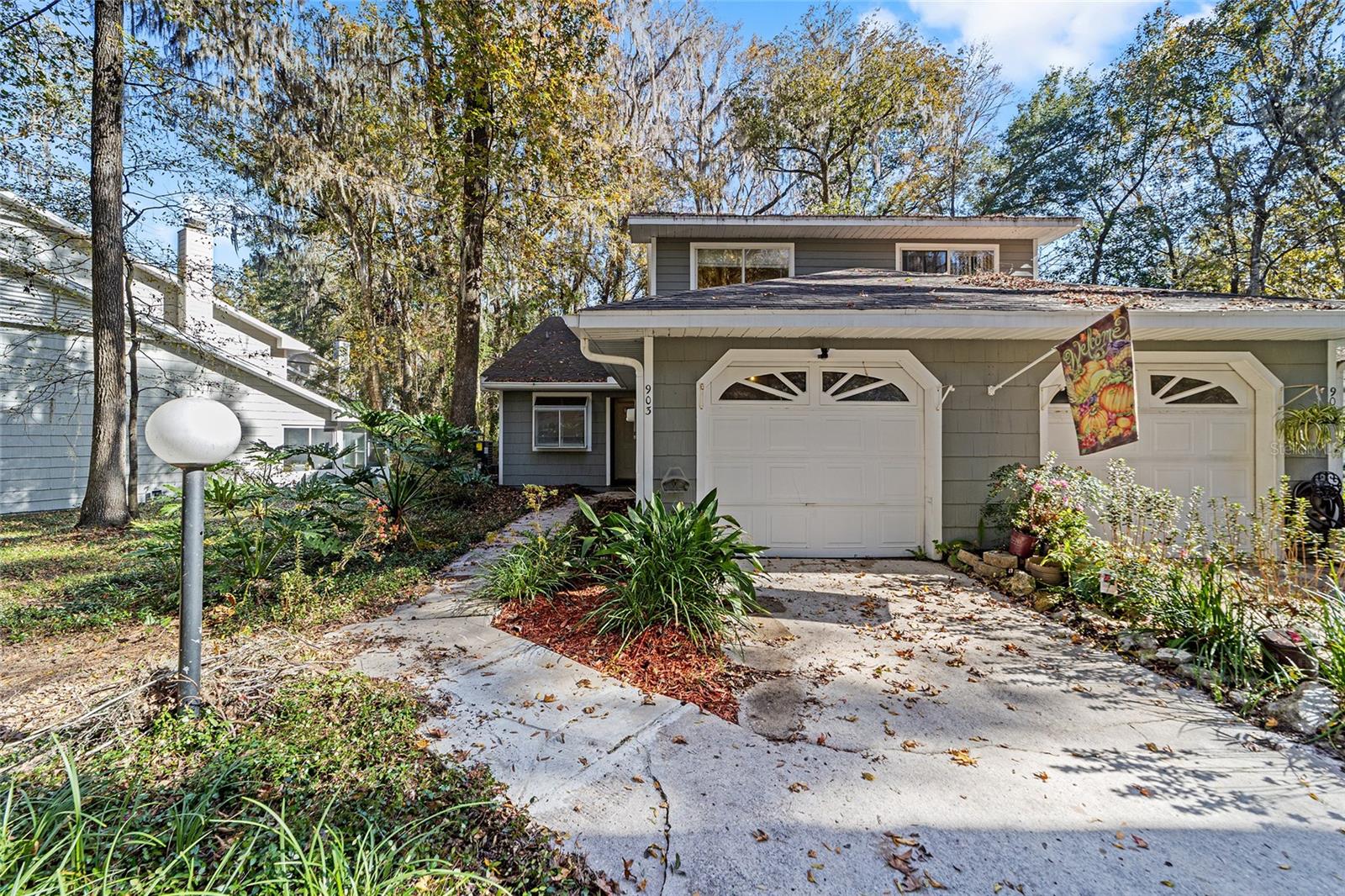 903 SW 50TH WAY 903