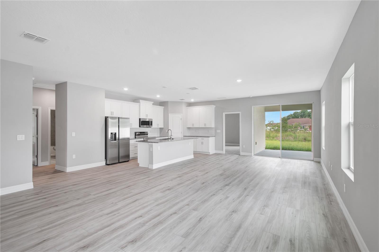 MARION OAKS UN 07 - Residential