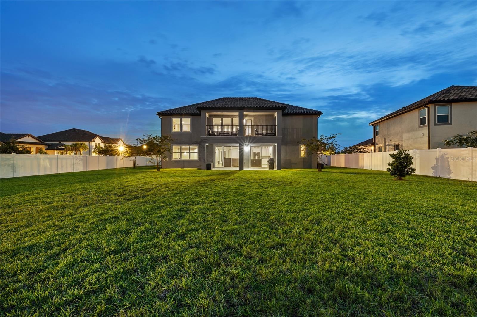 7074 GRAYBROOK DRIVE