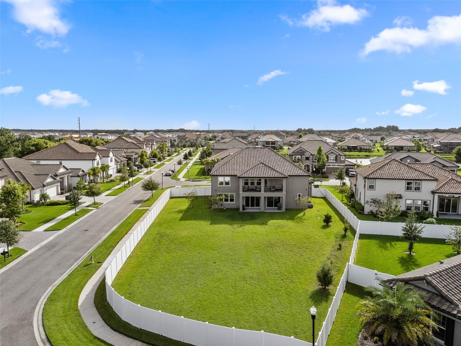 7074 GRAYBROOK DRIVE