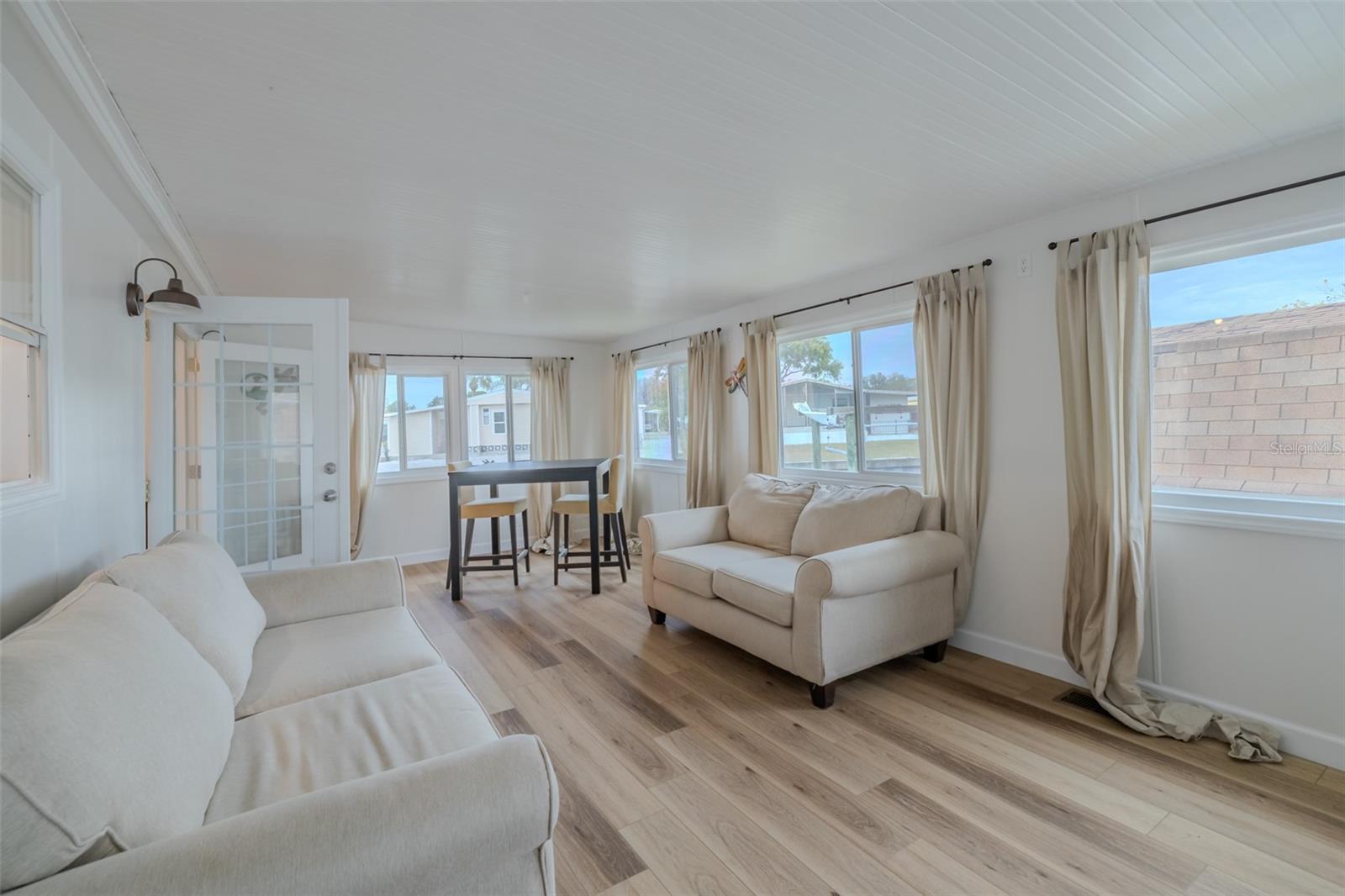 CARIBBEAN ISLES RESIDENTIAL COOPERATIVE UNIT 364 - Residential