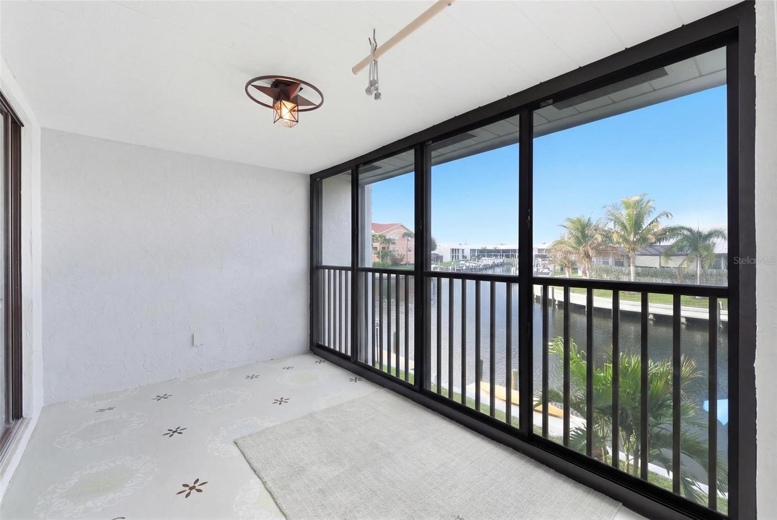 MEDITERRANEAN COURT - Residential