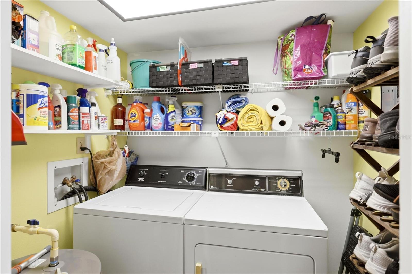 MEDITERRANEAN COURT - Residential