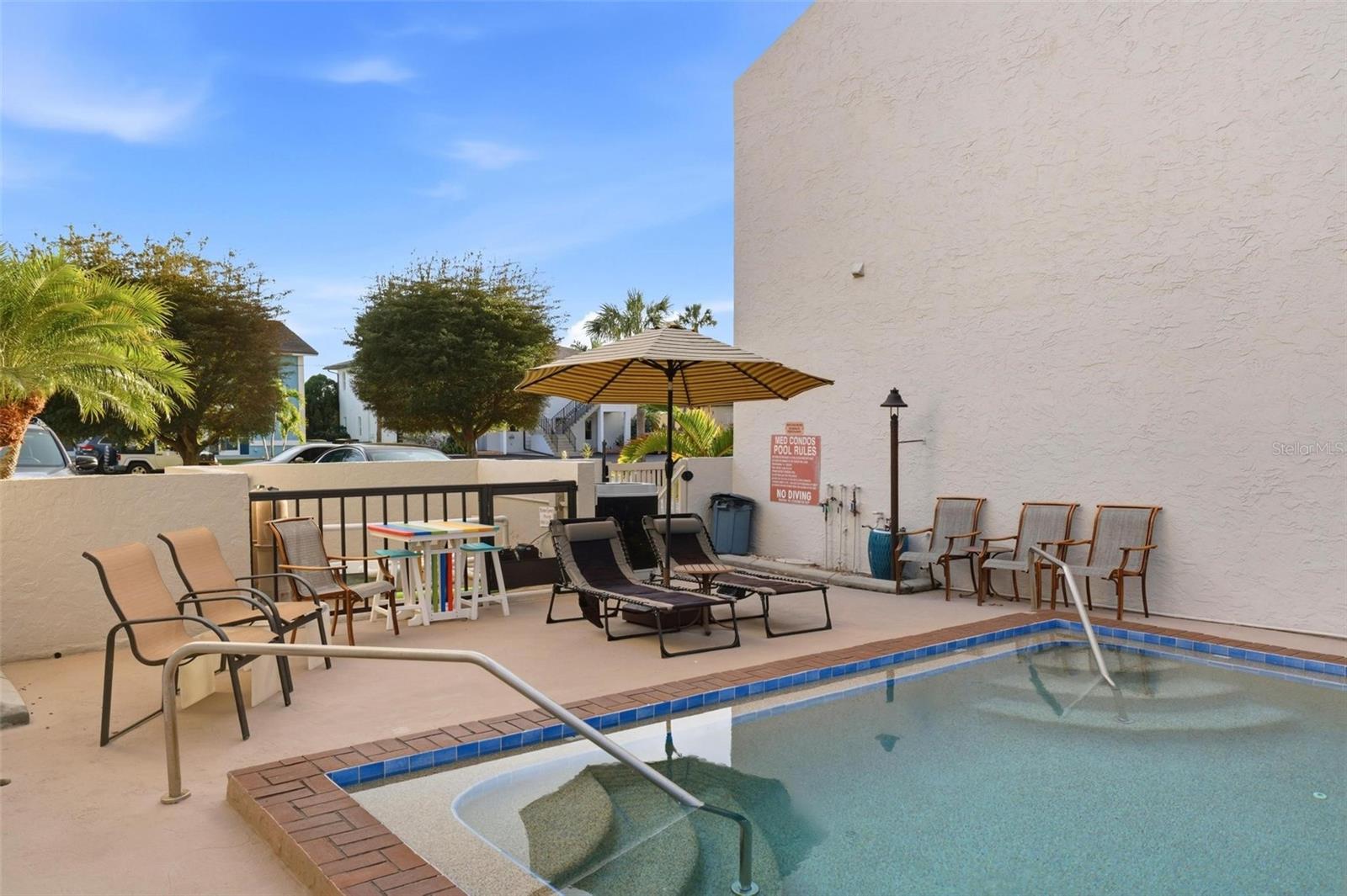 MEDITERRANEAN COURT - Residential