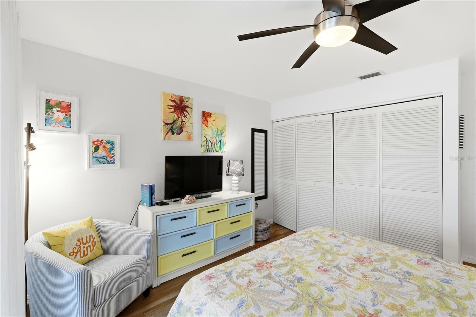 MEDITERRANEAN COURT - Residential