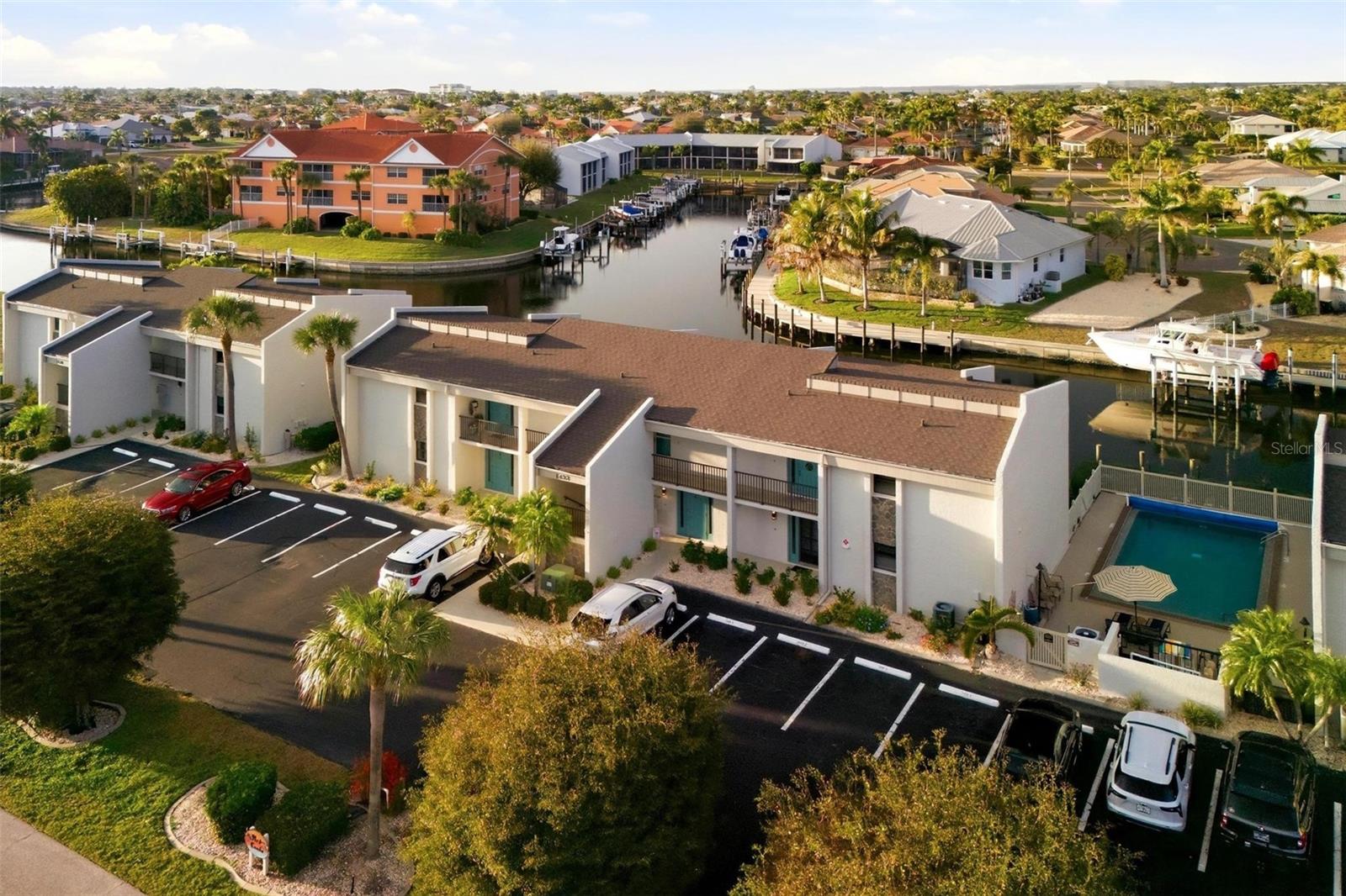 MEDITERRANEAN COURT - Residential