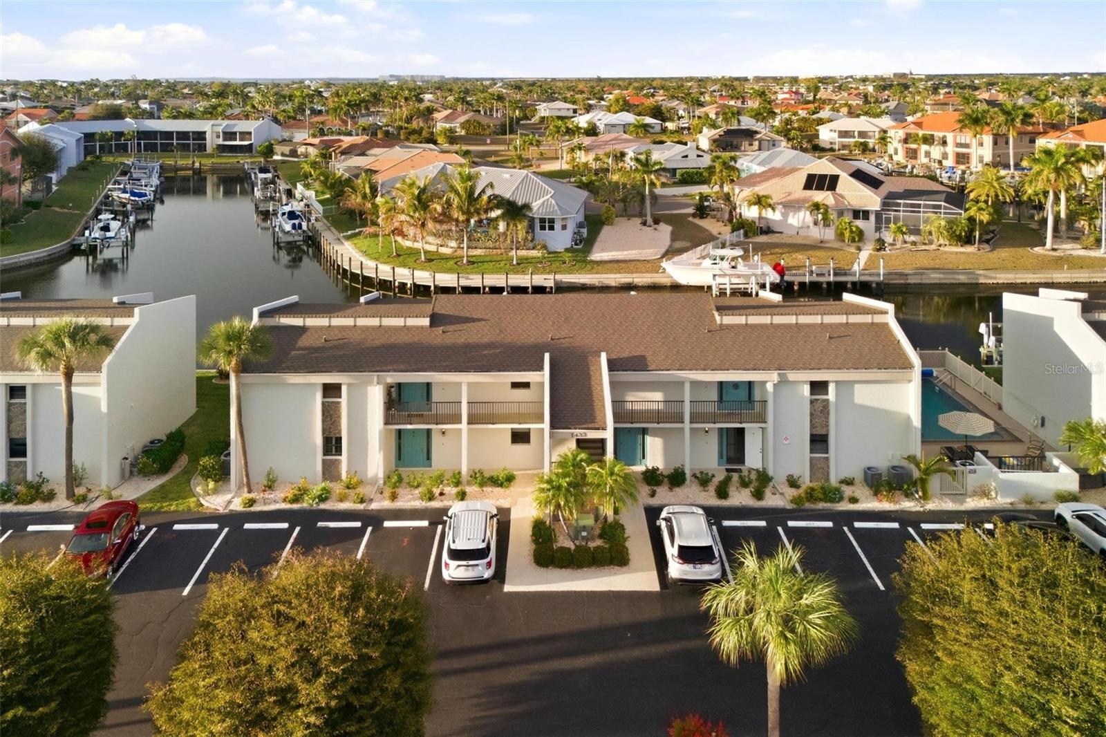 MEDITERRANEAN COURT - Residential