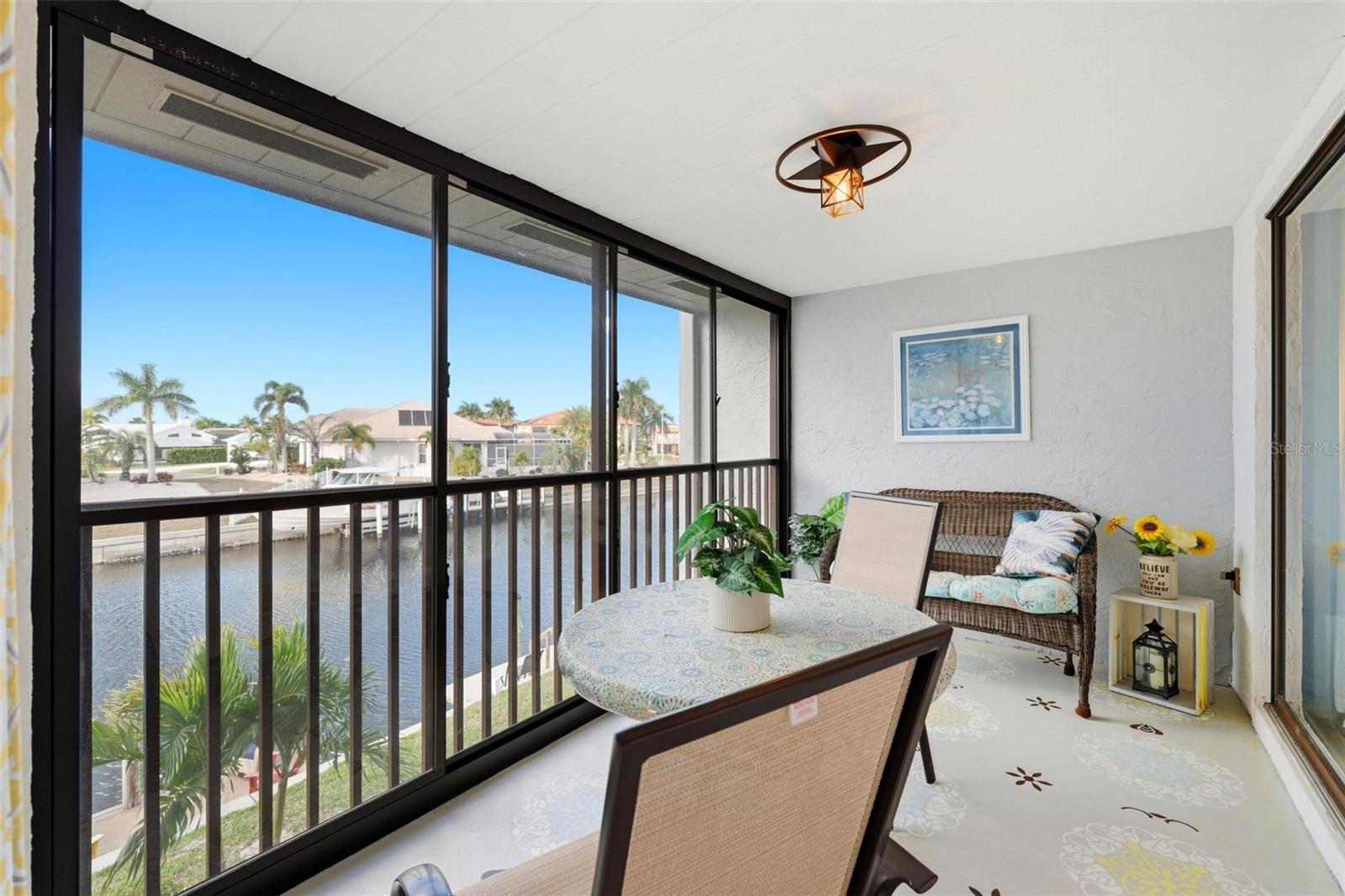 MEDITERRANEAN COURT - Residential