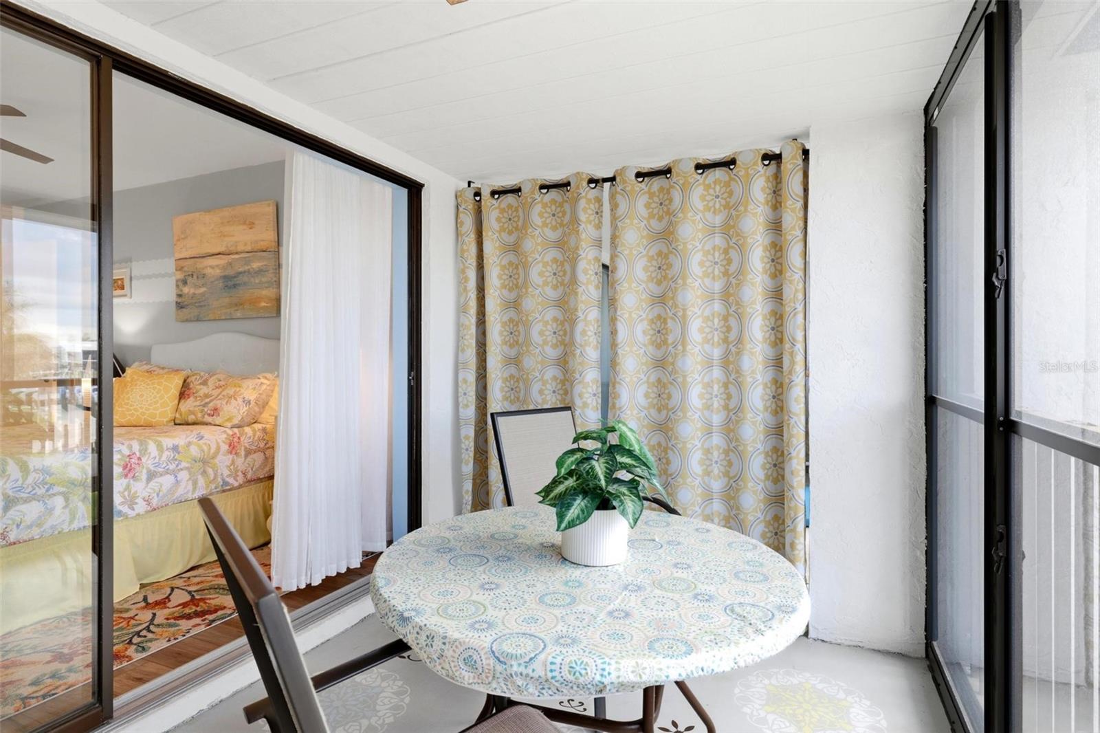 MEDITERRANEAN COURT - Residential