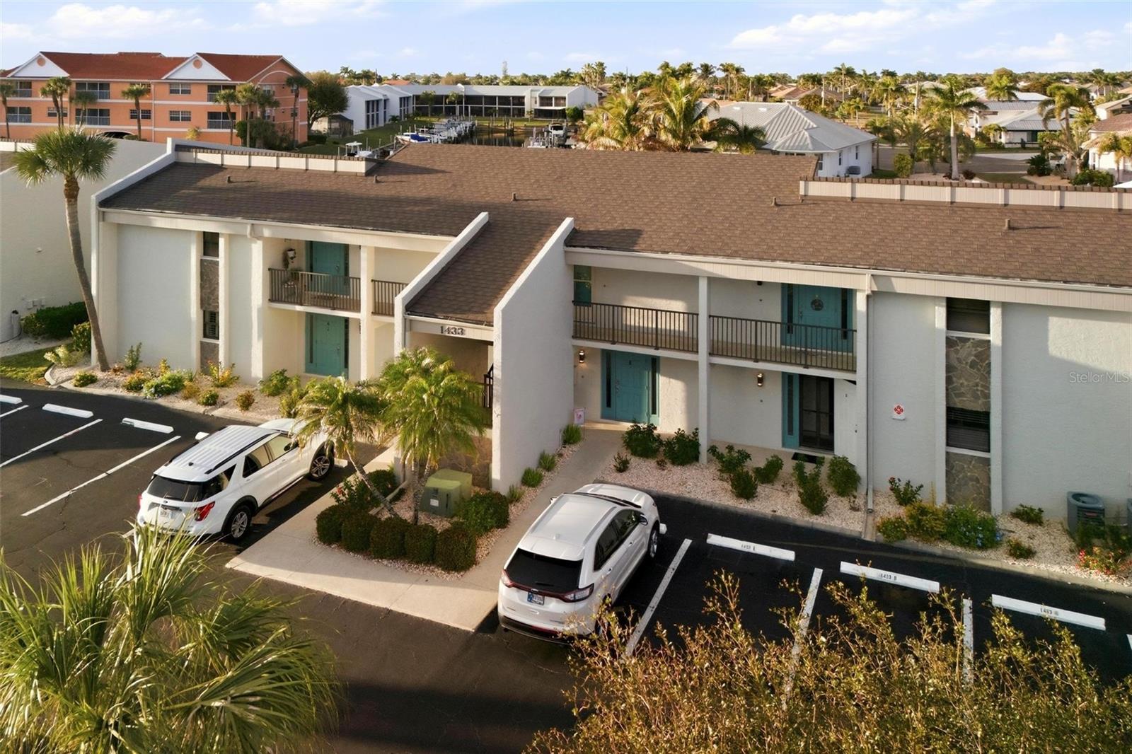 MEDITERRANEAN COURT - Residential