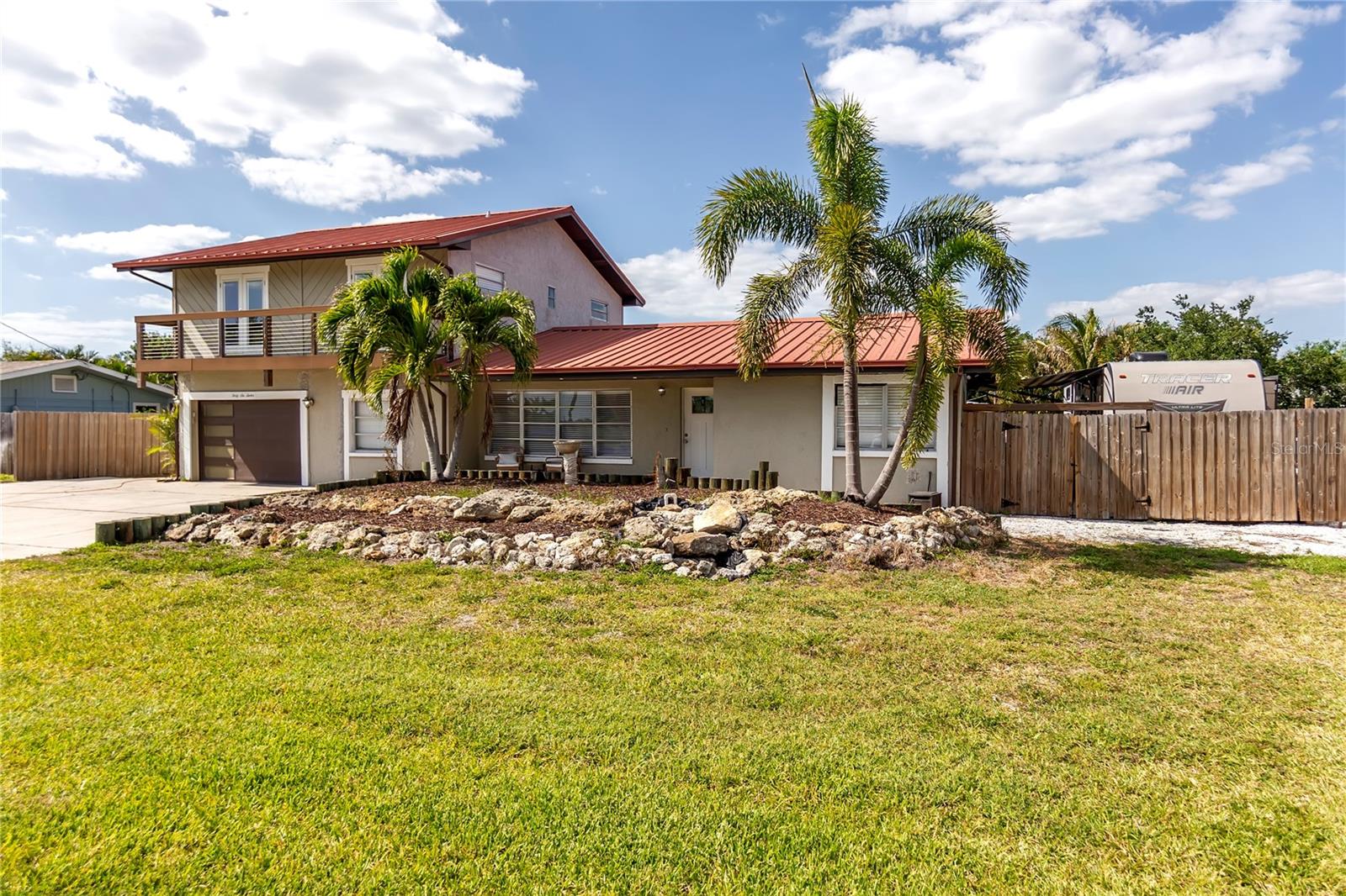 MANALEE - Residential