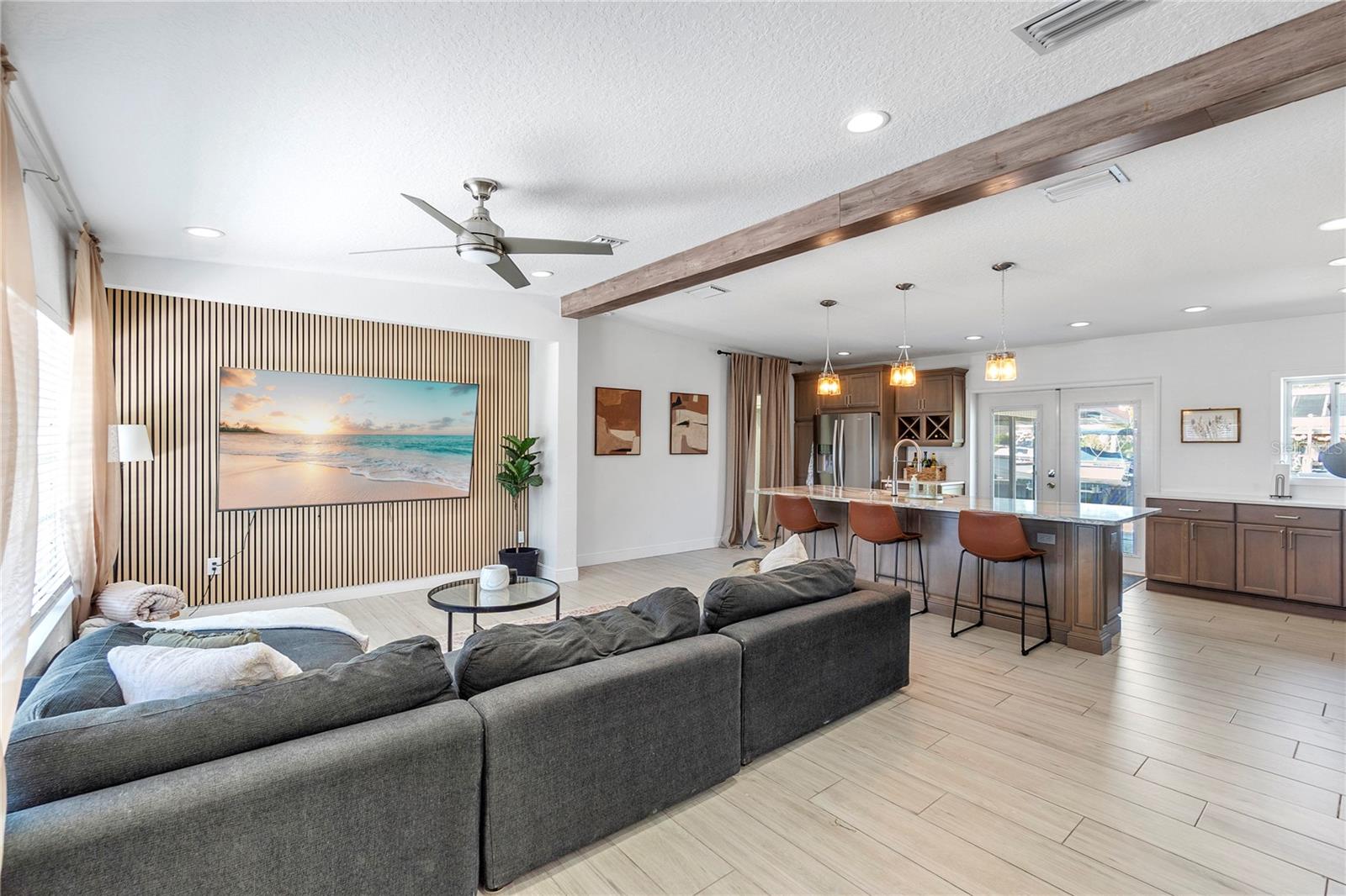 4612 7TH STREET COURT E