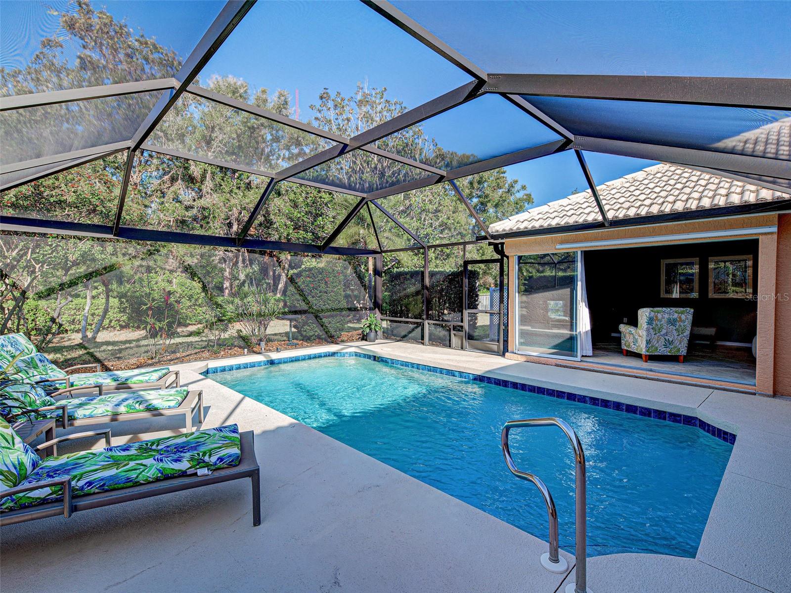 VENICE PALMS PH 1 - Residential