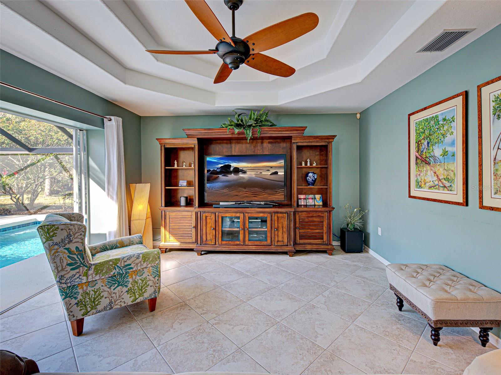 VENICE PALMS PH 1 - Residential