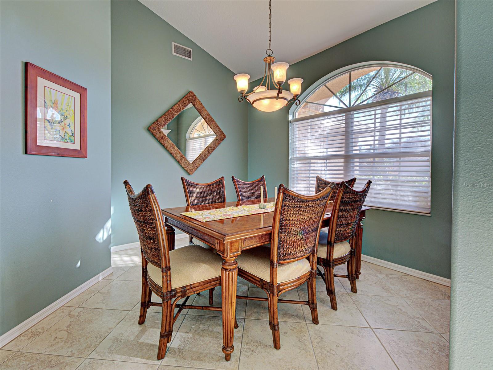 VENICE PALMS PH 1 - Residential