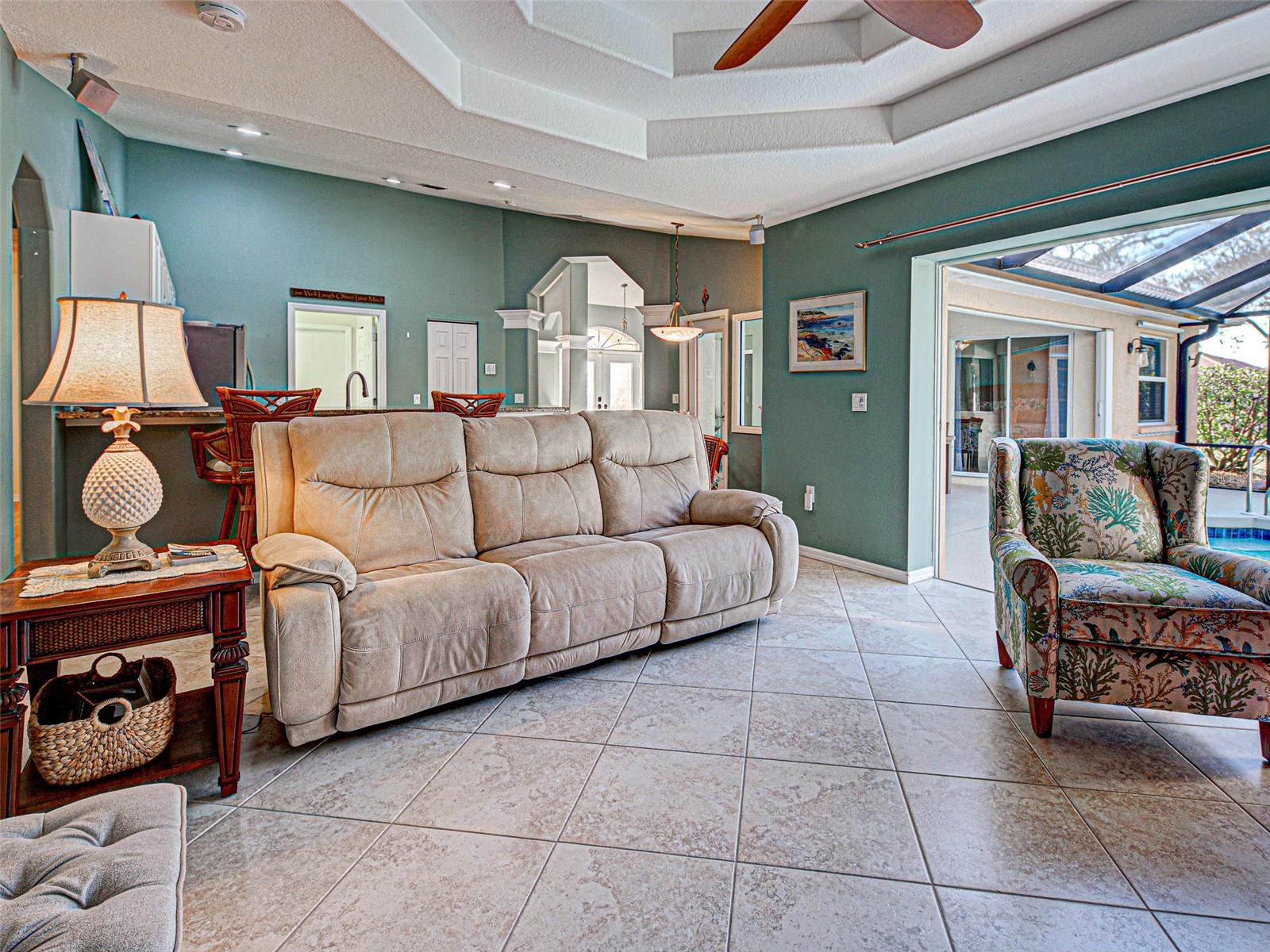 VENICE PALMS PH 1 - Residential