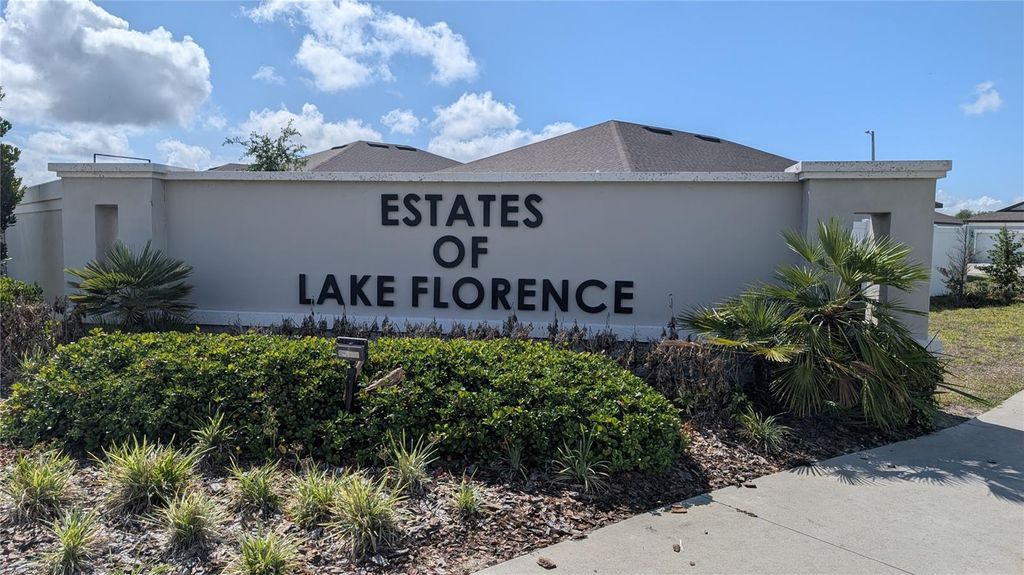 Photo of 1137 Michelangelo Lane, Winter Haven, FL 33884 (MLS # S5148932)