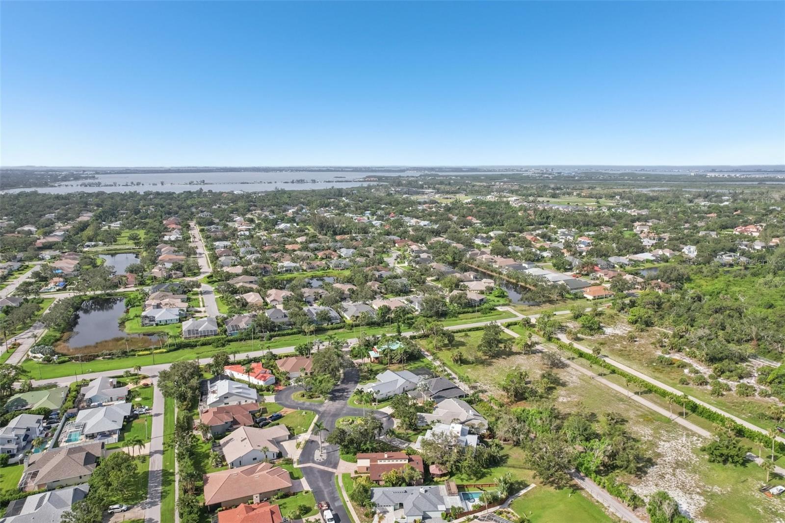 RIVER HARBOR WEST - Residential