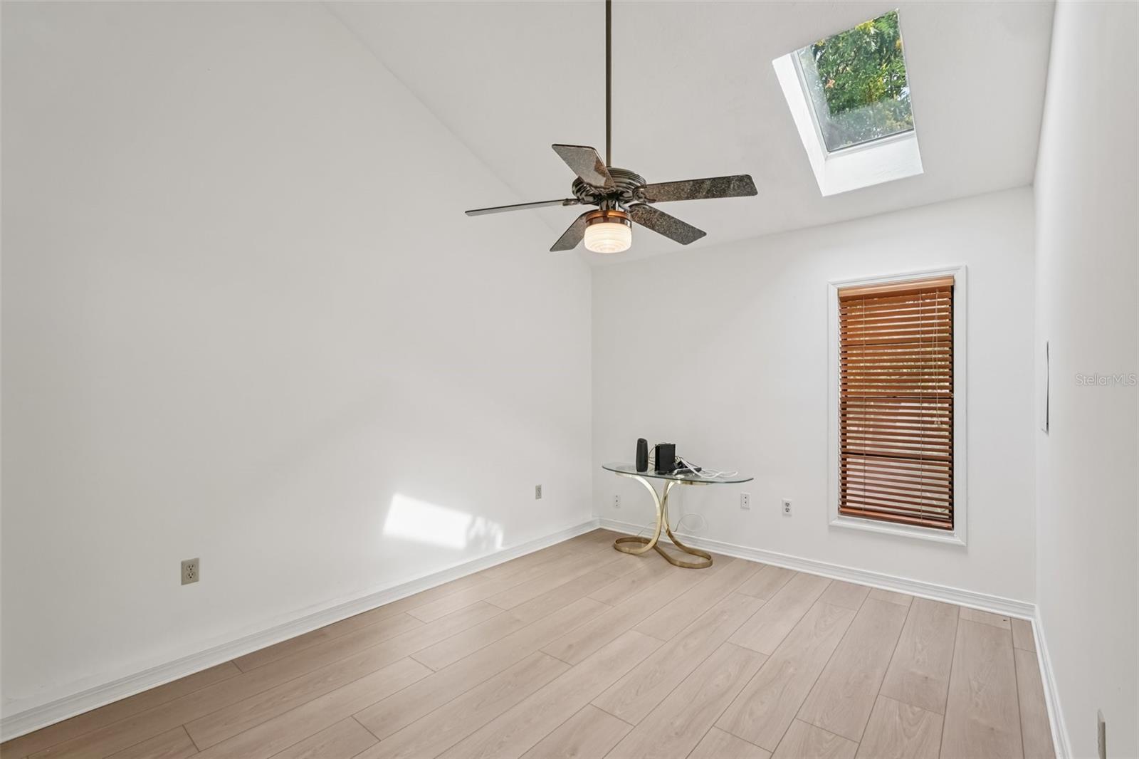 RIVER HARBOR WEST - Residential