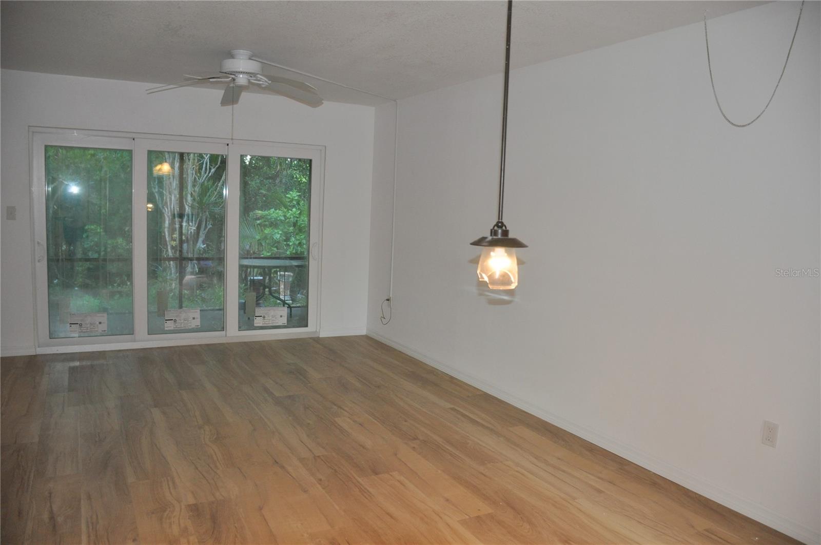 CHARLOTTE BAY VILLAS BLDG 02 - Residential