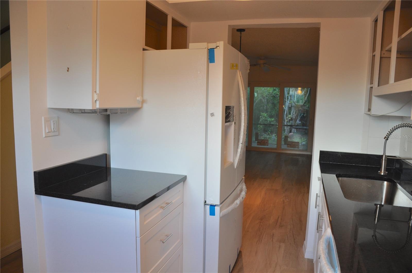 CHARLOTTE BAY VILLAS BLDG 02 - Residential