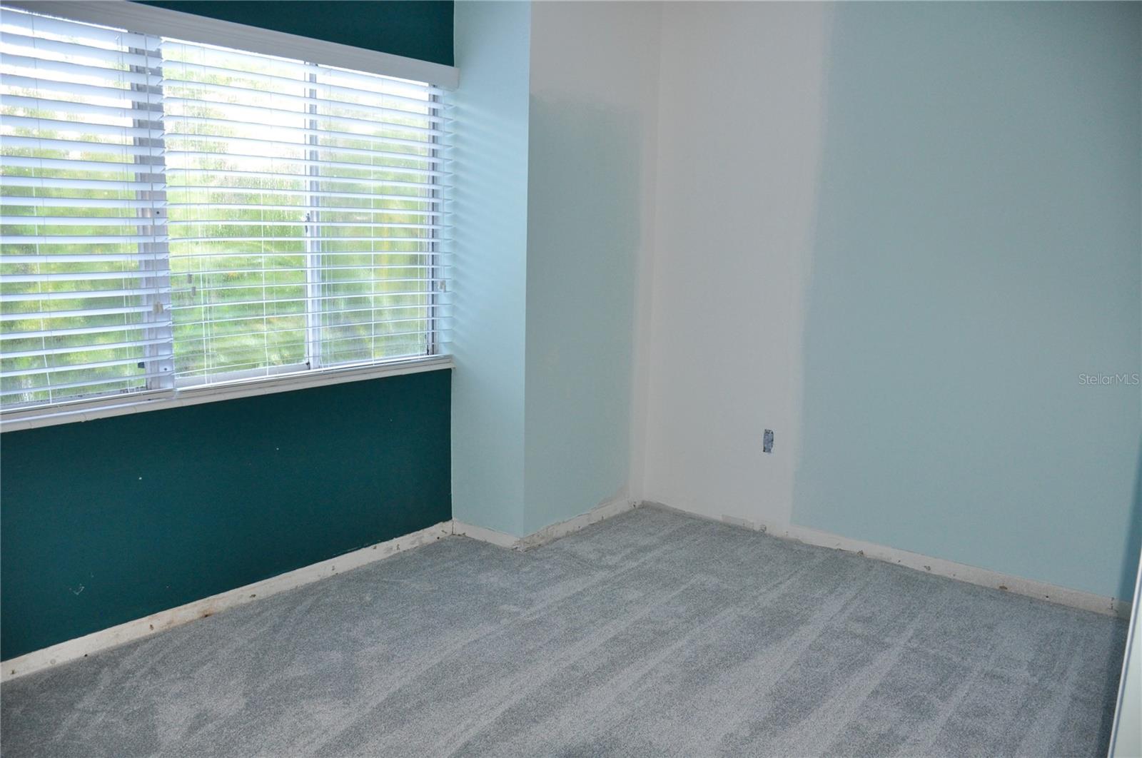 CHARLOTTE BAY VILLAS BLDG 02 - Residential