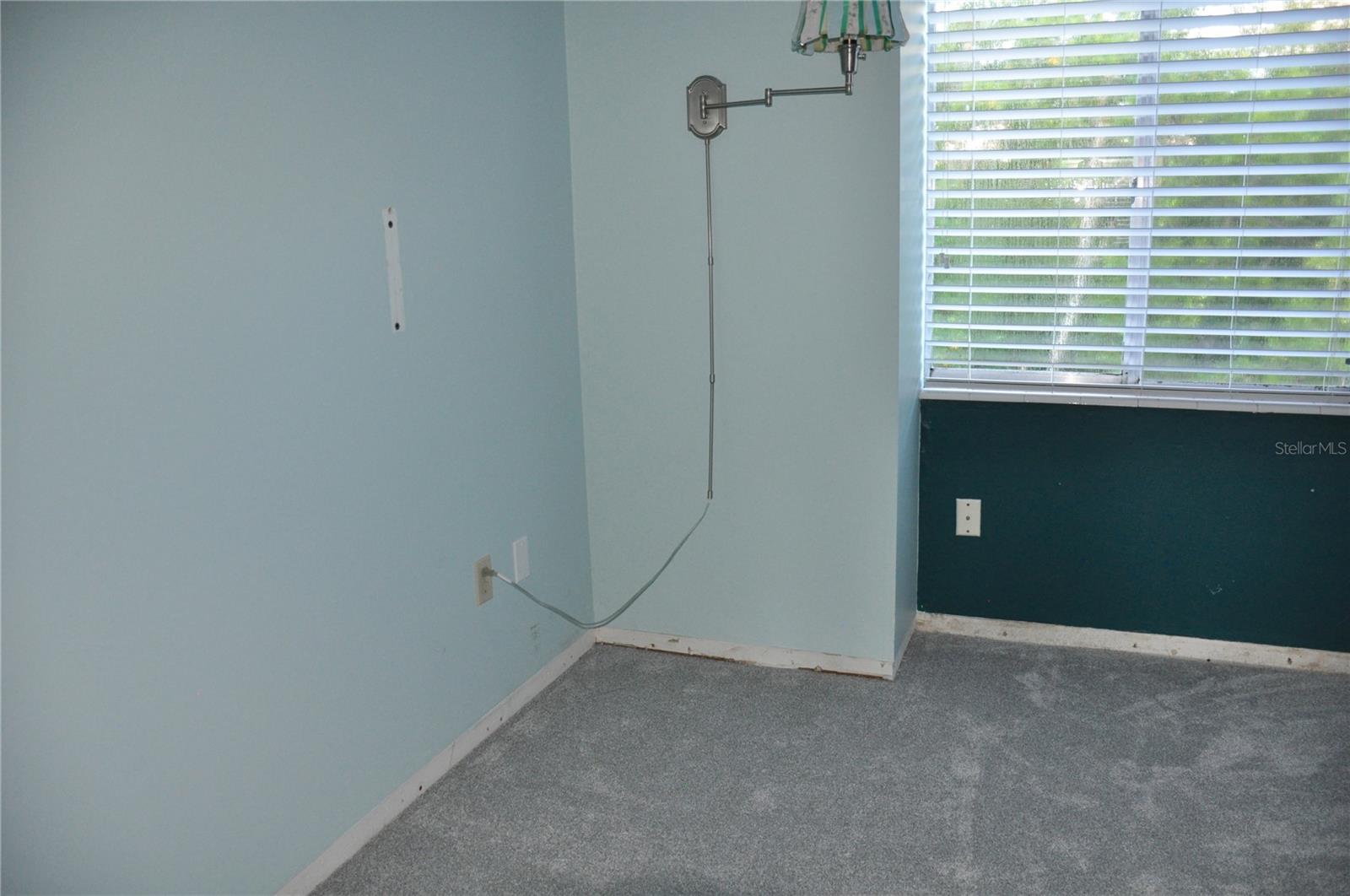CHARLOTTE BAY VILLAS BLDG 02 - Residential