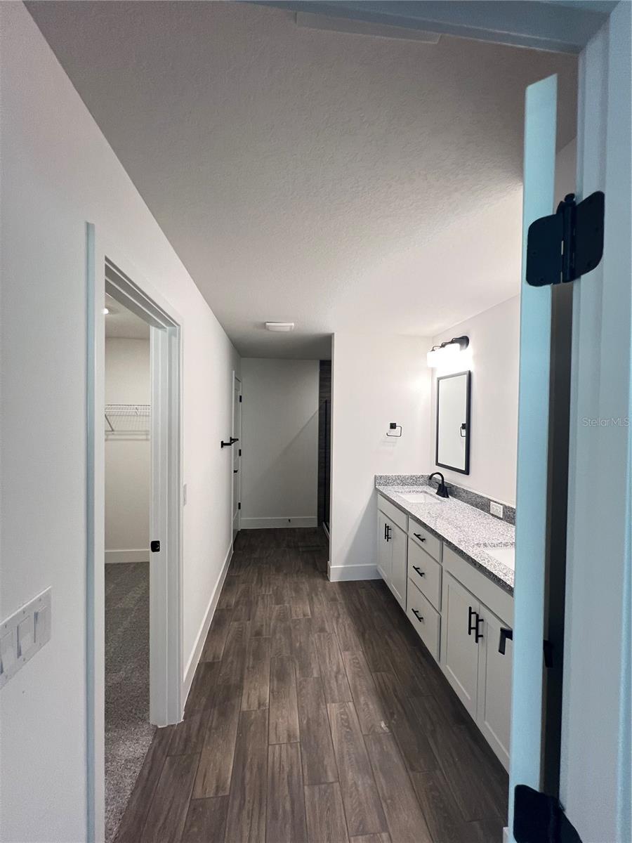 ABBEY GLEN PHASE TWO - Residential