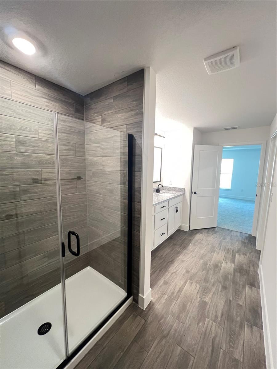 ABBEY GLEN PHASE TWO - Residential