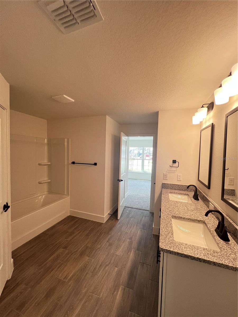 ABBEY GLEN PHASE TWO - Residential